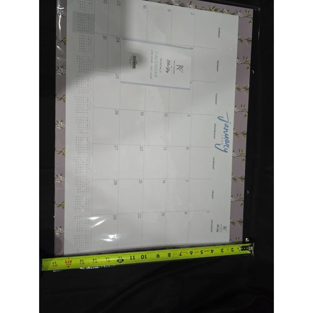 Kelly‎ Ventura Monthly Desk Calendar 2028